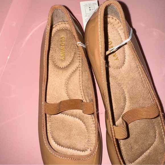 Tan Old Navy Mary Jane Flats - Picture 3 of 4